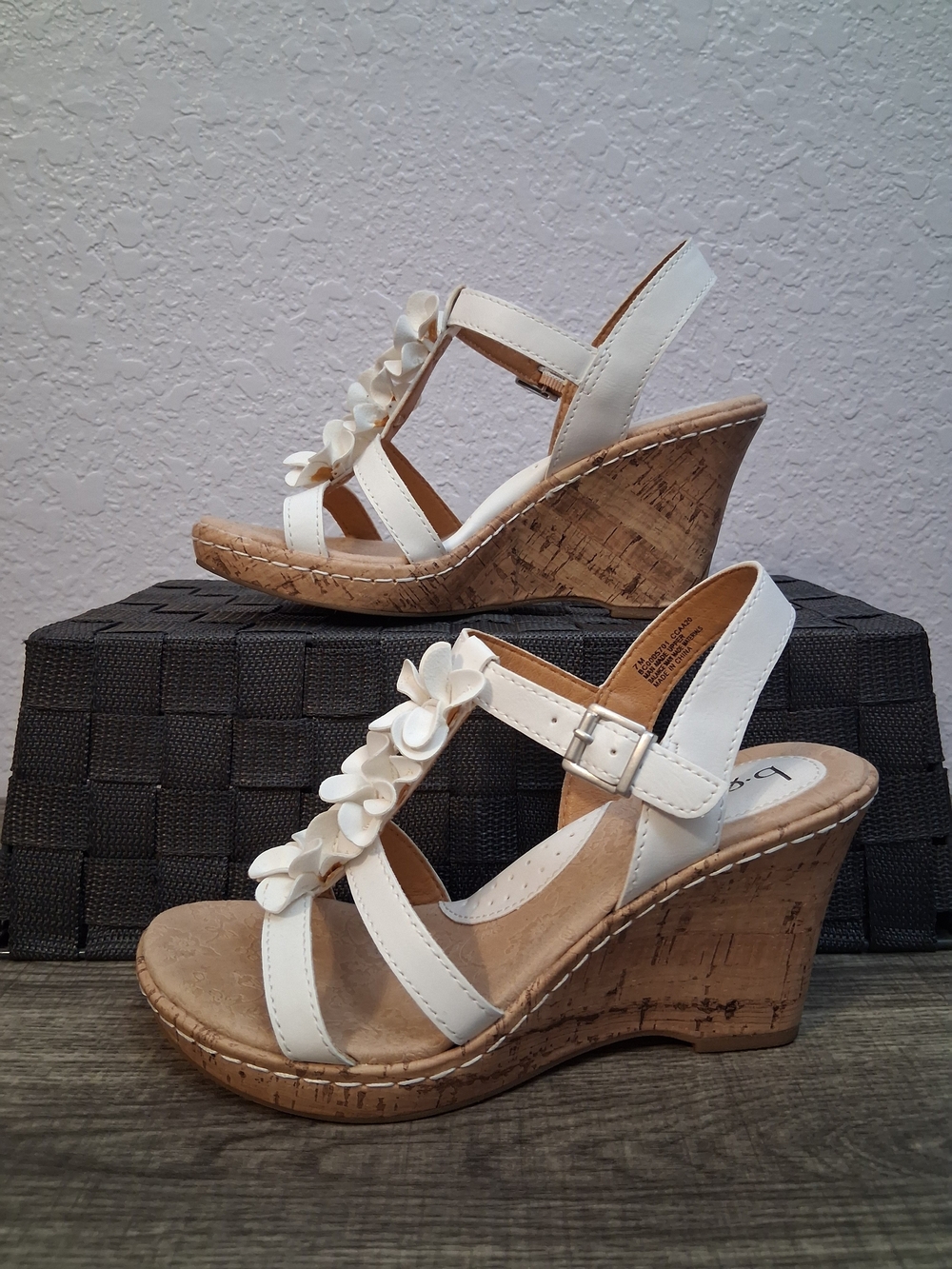 boc White Floral Cork Wedge Sandals